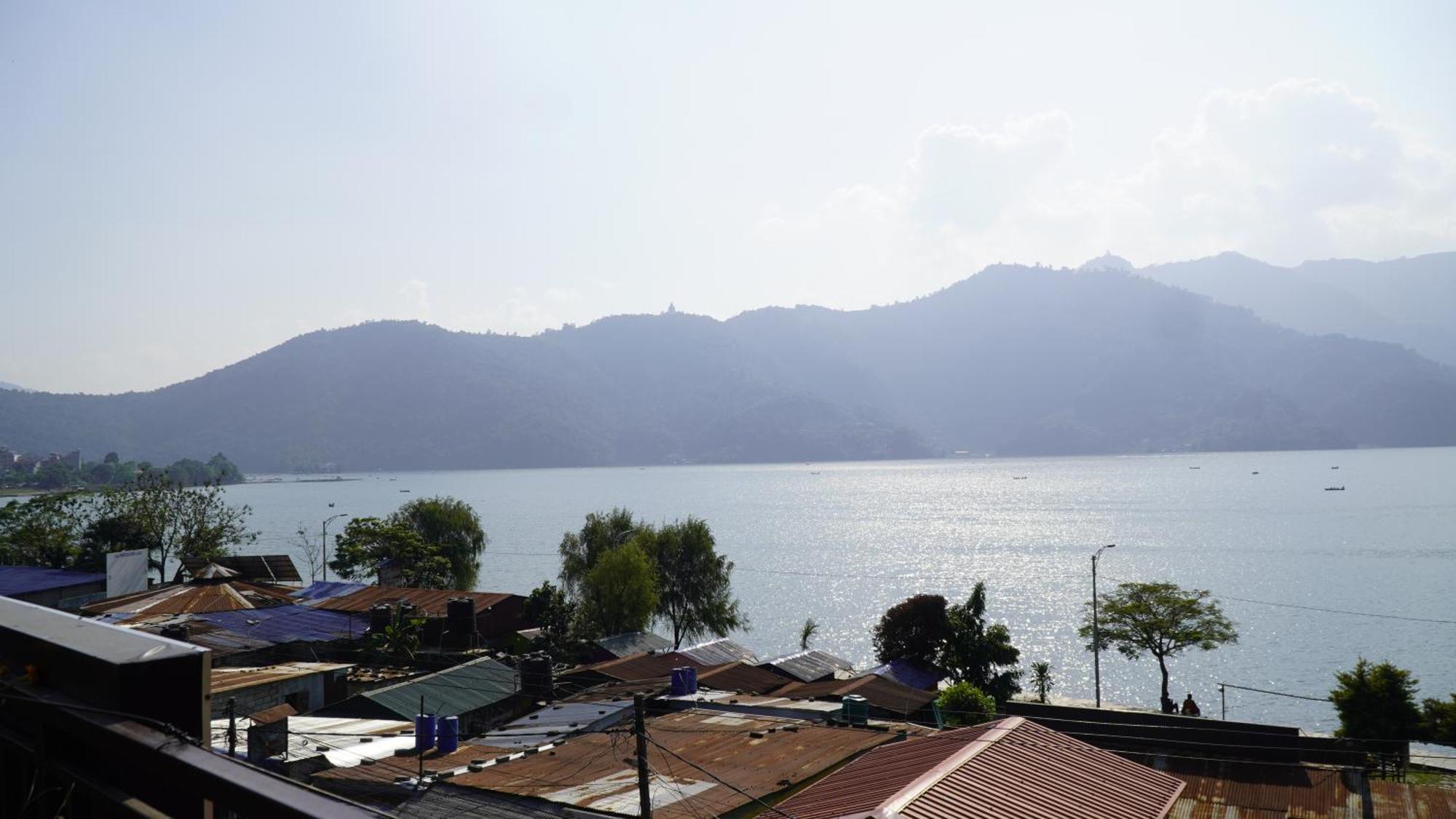 Yuriko Guest House Pokhara Kültér fotó