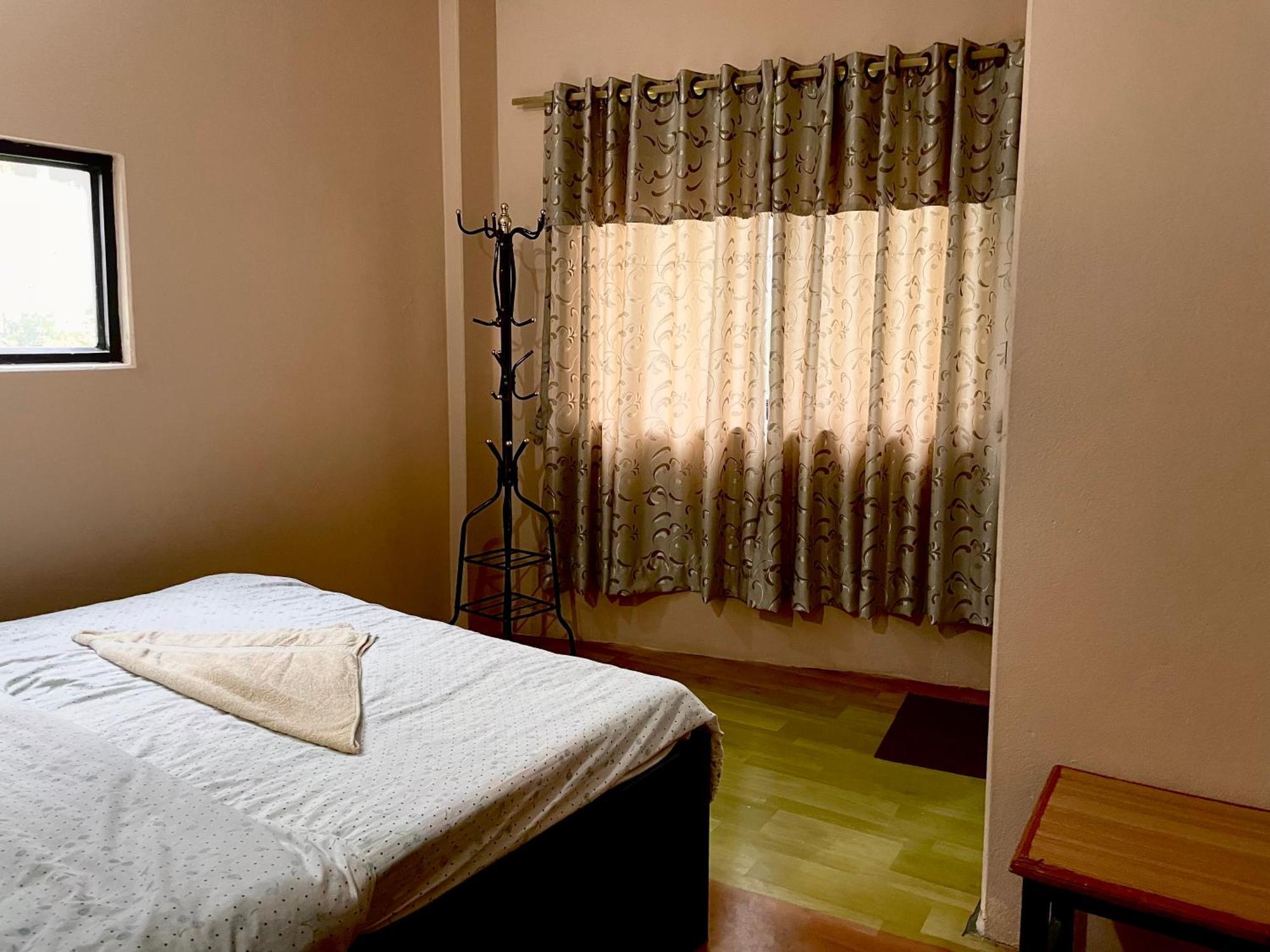 Yuriko Guest House Pokhara Kültér fotó