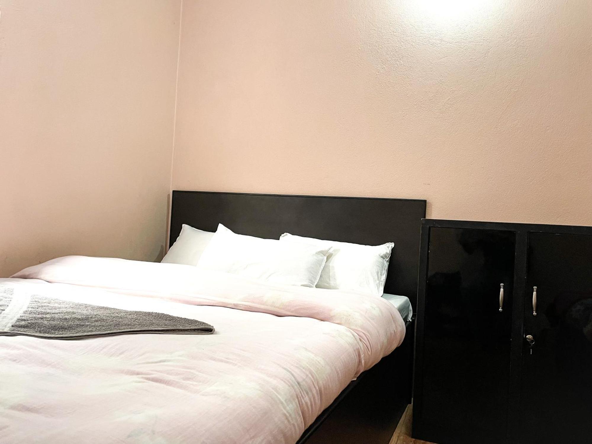 Yuriko Guest House Pokhara Kültér fotó